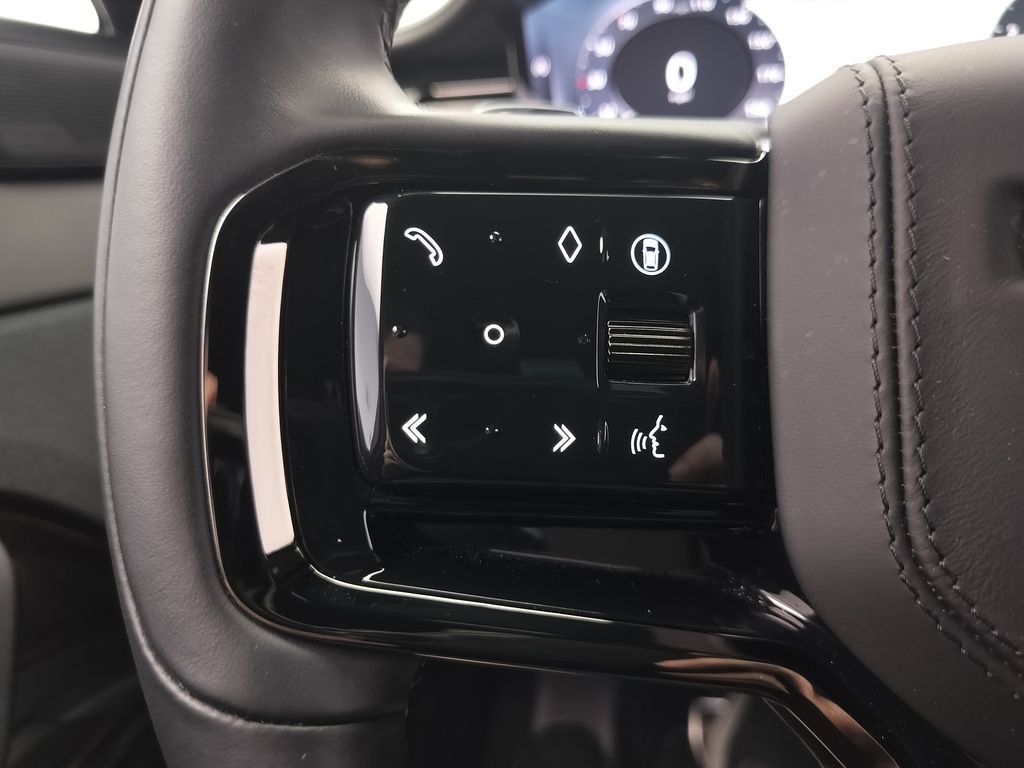 Thumbnail: 2024 Land Rover Range Rover Sport - 11