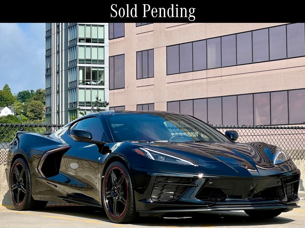 Black 2022 Chevrolet Corvette Coupe Rear-Wheel Drive 8-Speed Dual Clutch