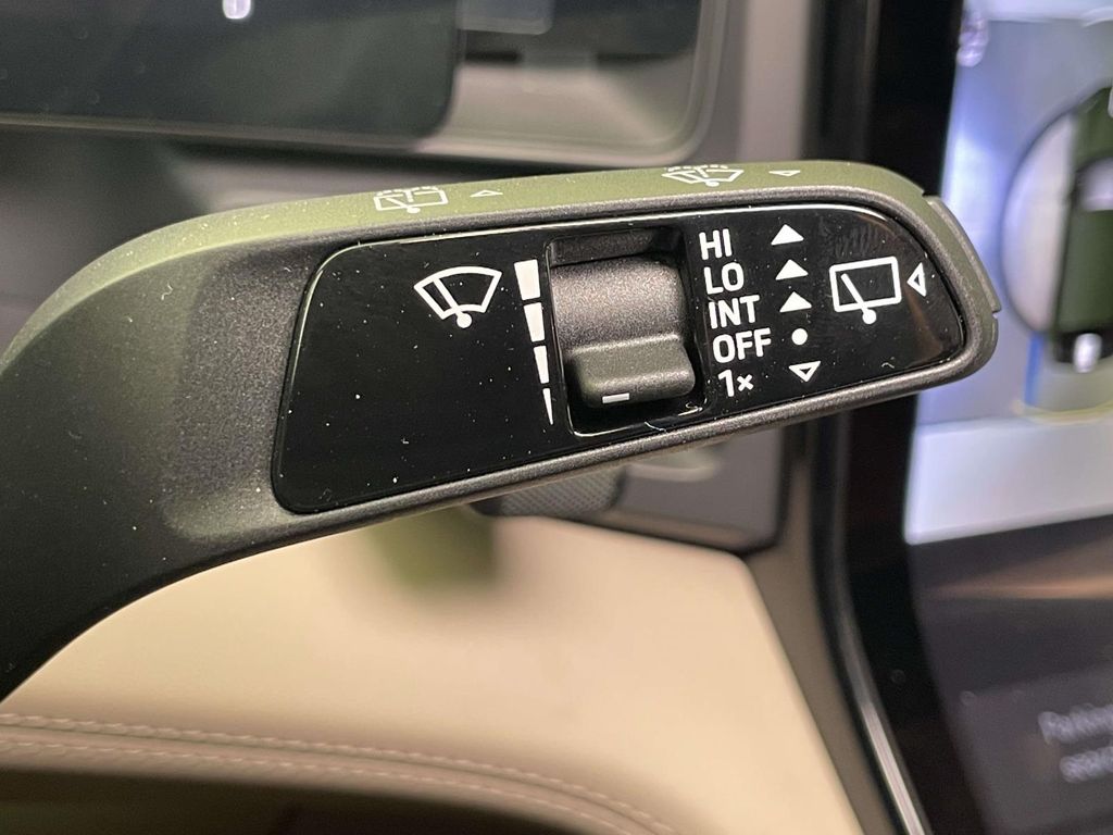 2026 Porsche Cayenne Base Green at Audi Porsche Sewickley