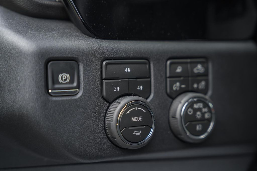 ChevroletSilverado 2500HD48