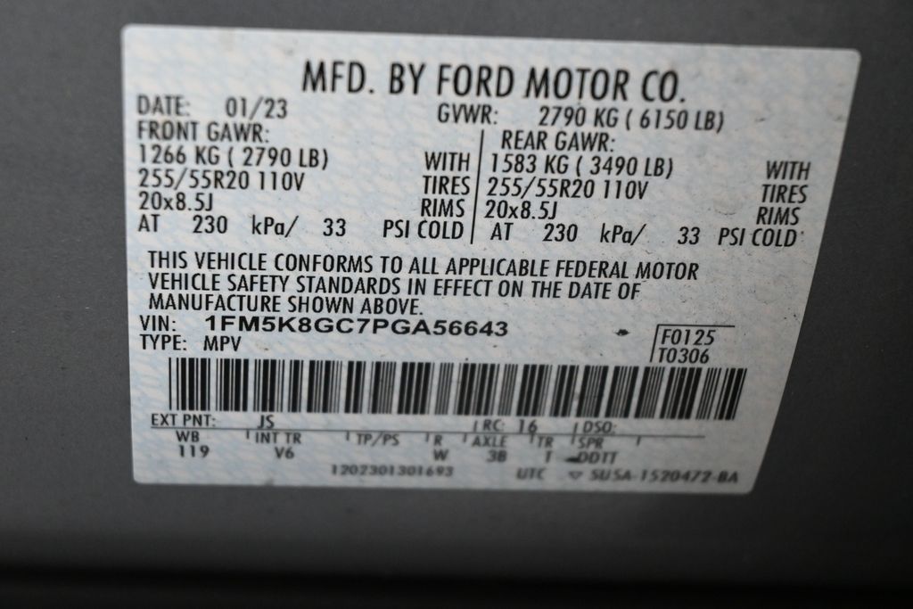 2023 Ford Explorer ST - Photo 17