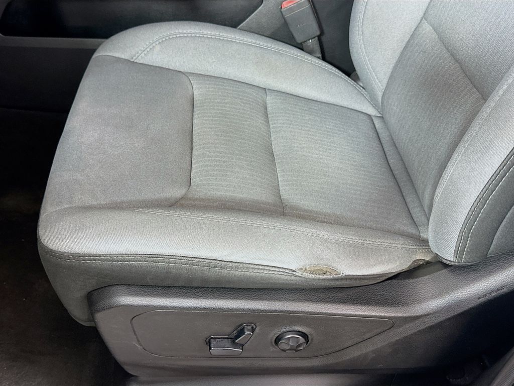 Thumbnail: 2020 RAM 1500 - 19