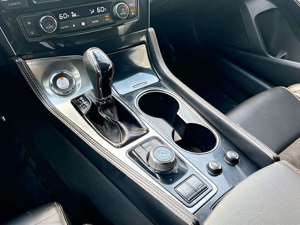 Used 2022 Orange Nissan SR image 17