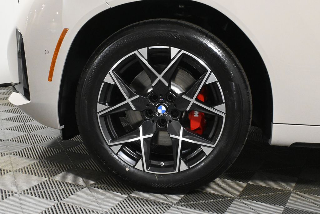 Thumbnail: 2026 BMW X3 - 12