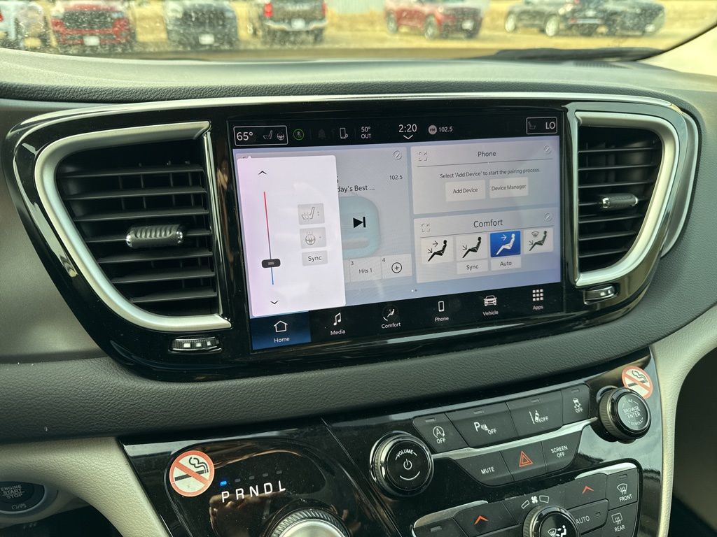 2023 Chrysler Pacifica