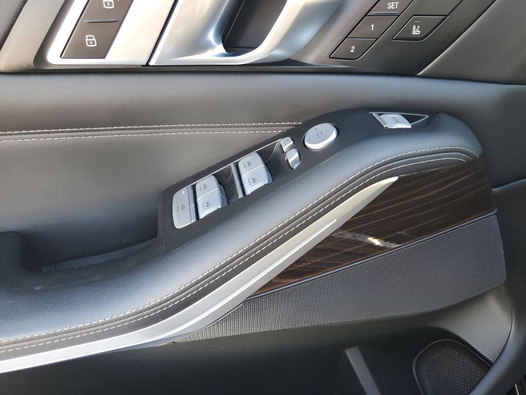 Used Car 2023 Bmw X7  Xdrive40i For Sale Under $60,000 In Austin, Texas