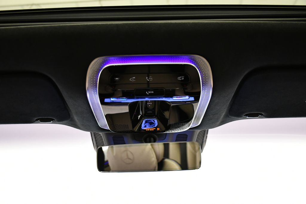 Thumbnail: 2023 Mercedes-Benz EQS - 17