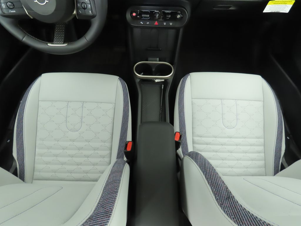 Thumbnail: 2025 MINI Cooper - 19