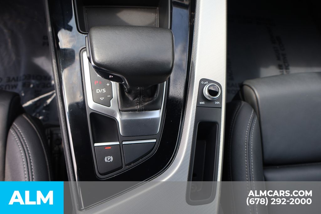 Used 2025 White Audi 45 S line Premium image 34