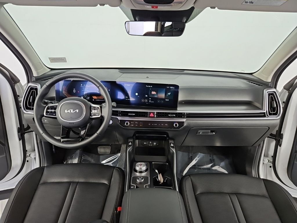 Thumbnail: 2025 Kia Sorento - 24