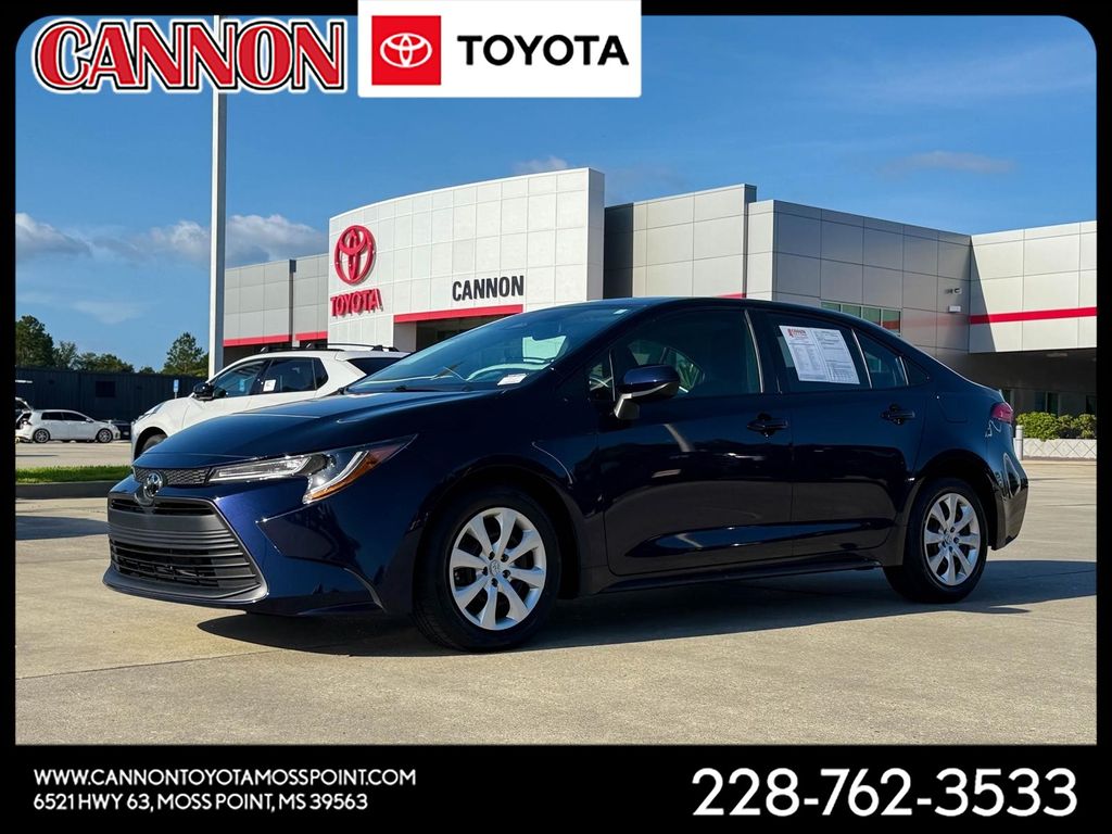 Blueprint 2025 Toyota Corolla LE FWD Sedan Front-Wheel Drive Continuously Variable Transmission