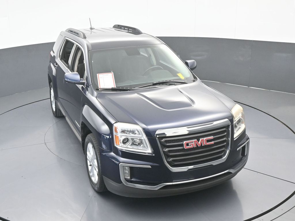 Used 2017 Dark Sapphire Blue Metallic GMC SLE-2 image 50