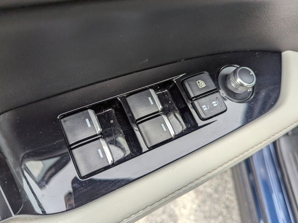 used 2022 Mazda CX-5 car, priced at $23,191