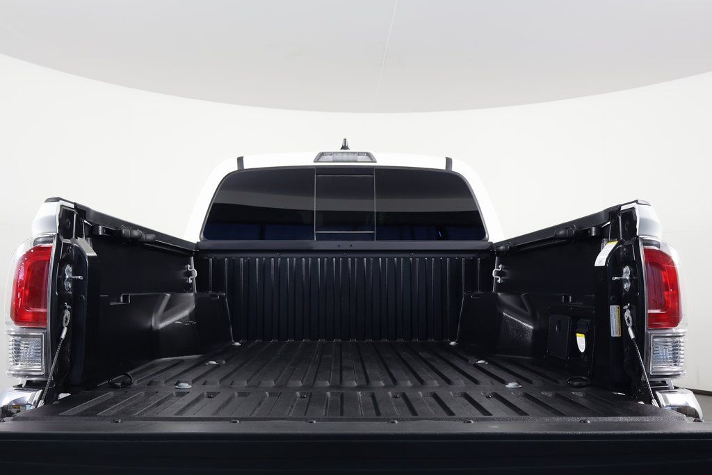 Thumbnail: 2023 Toyota Tacoma - 14