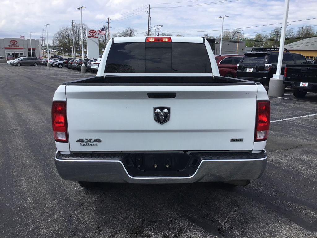 Thumbnail: 2019 RAM 1500 Classic - 4