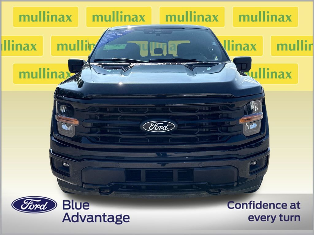 Certified Used 2025 Blue Ford XLT image 11