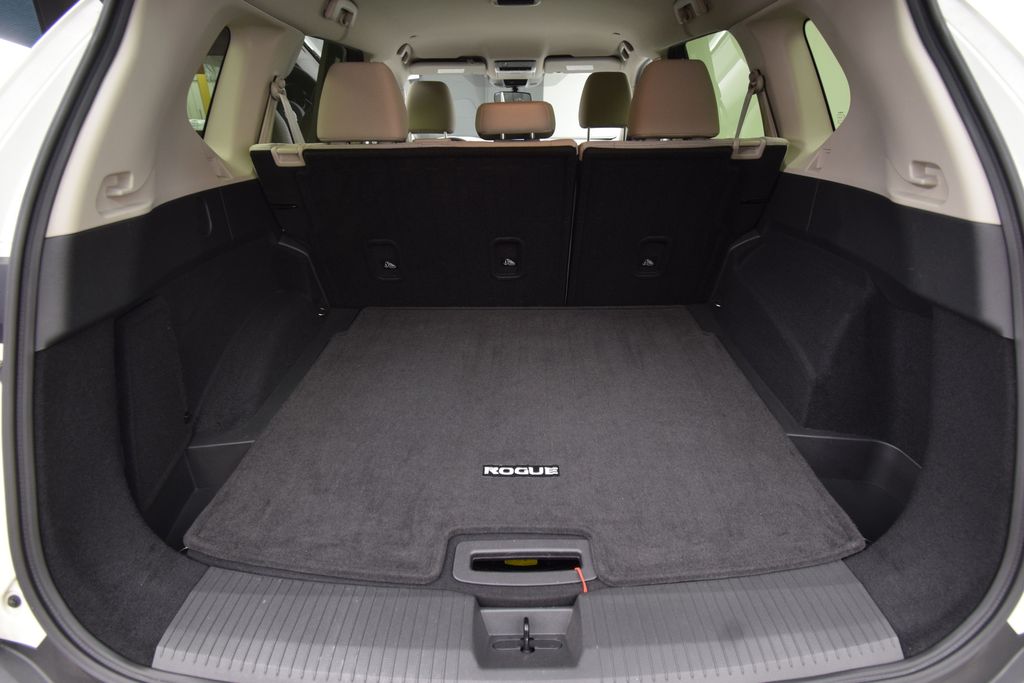 used 2023 Nissan Rogue car, priced at $23,300