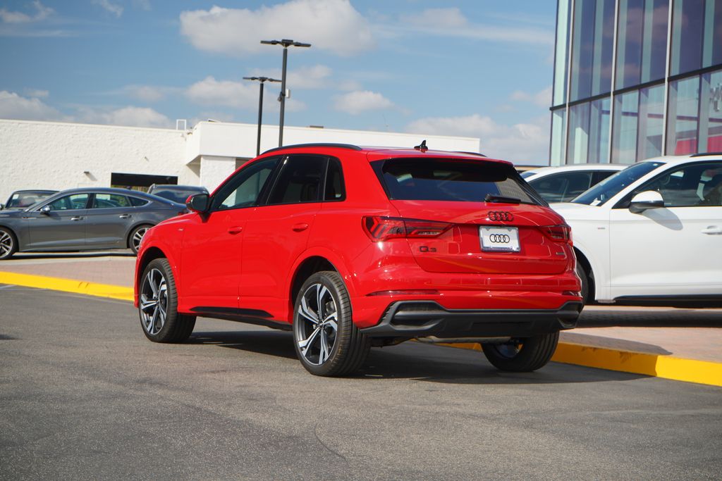 2024 Audi Q3  3