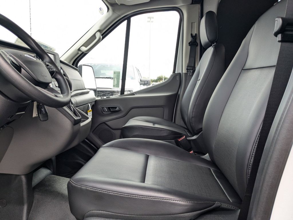 2025 Ford Transit-250 Cargo Van 