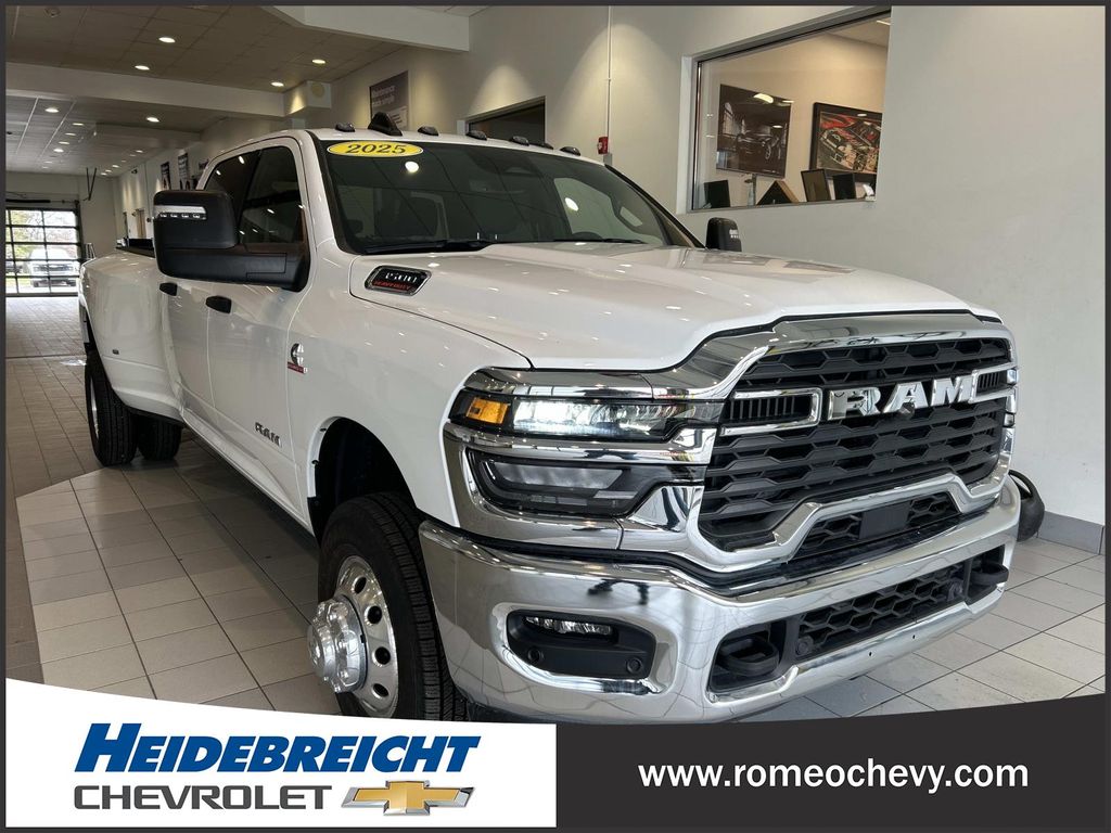 Bright White Clearcoat 2025 RAM 3500 Big Horn Crew Cab LB DRW 4WD Pickup Truck Four-Wheel Drive 8-Speed Automatic