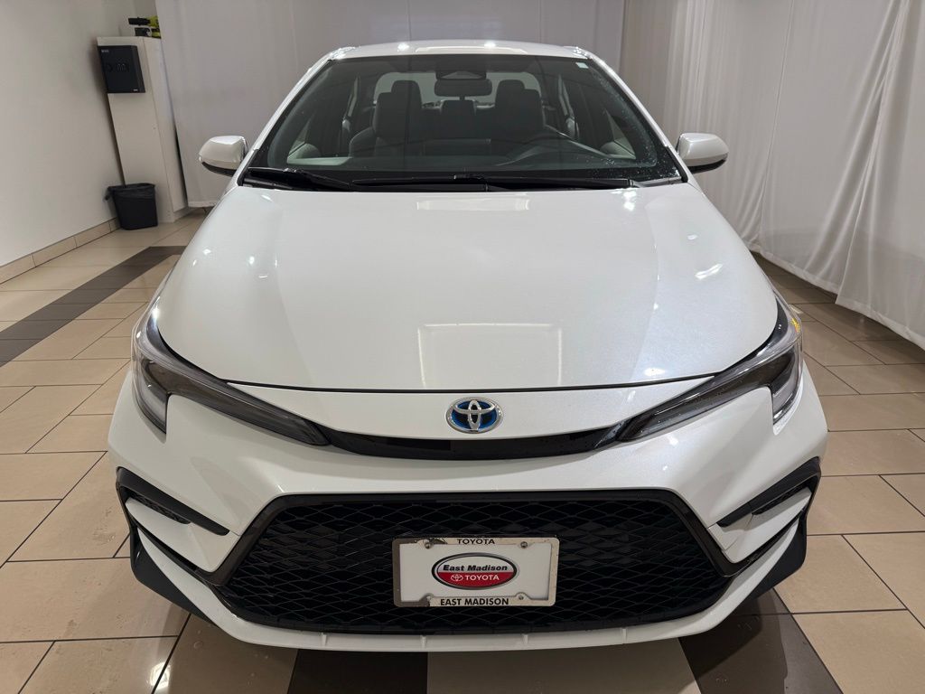 Thumbnail: 2024 Toyota Corolla - 8