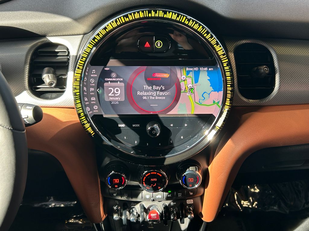 Thumbnail: 2023 MINI Cooper - 24