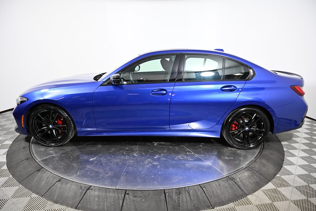 Thumbnail: 2024 BMW 3 Series - 2