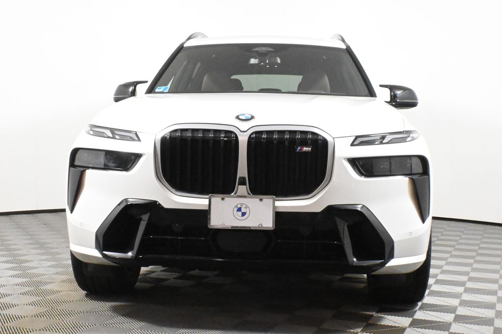 Thumbnail: 2024 BMW X7 - 10