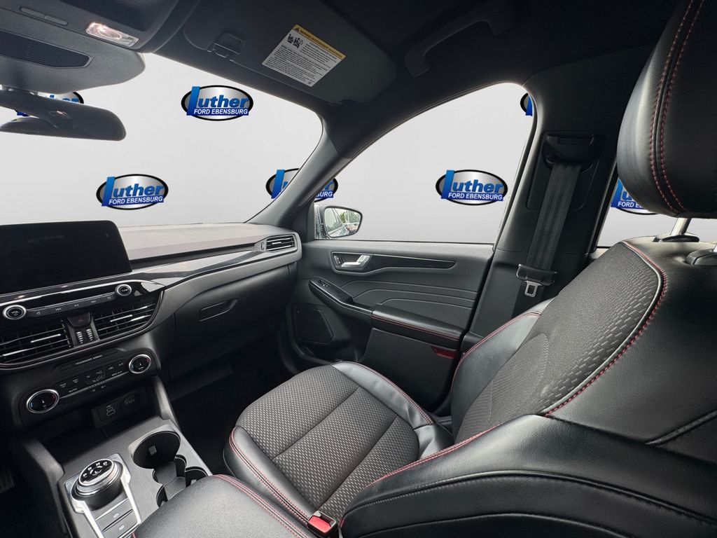 2025 Ford Escape ST-Line Blue at Grove City Ford