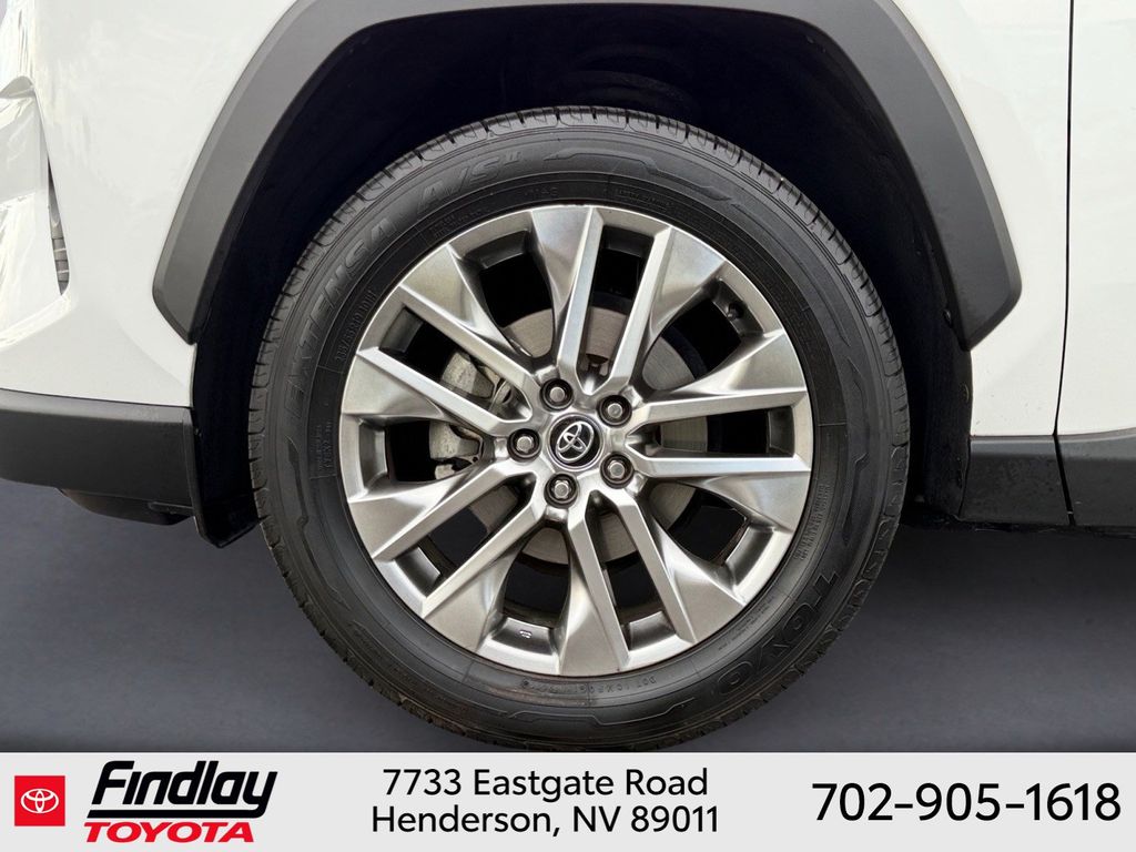 Used 2020 Toyota RAV4 SUV