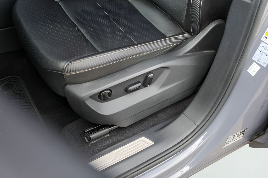 Used Car 2021 Volkswagen Atlas Cross Sport  3.6l V6 Se W/technology R-line For Sale Under $25,000 In Austin, Texas