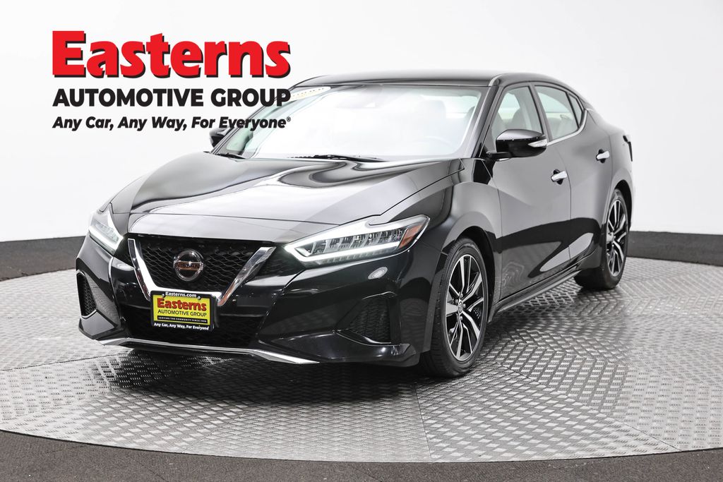Super Black 2022 Nissan Maxima SV FWD Sedan Front-Wheel Drive Continuously Variable Transmission