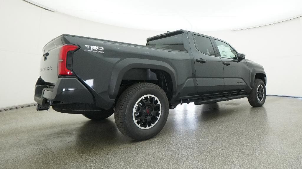 Thumbnail: 2025 Toyota Tacoma - 18