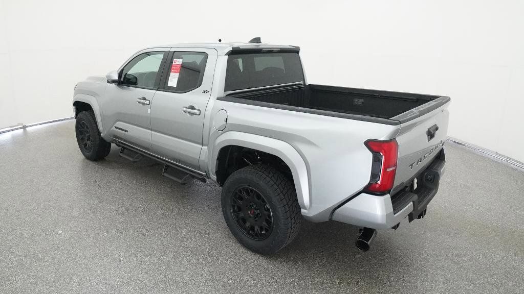 Thumbnail: 2025 Toyota Tacoma - 9
