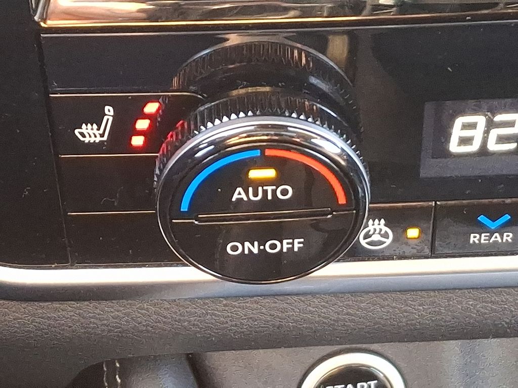 Thumbnail: 2022 Nissan Rogue - 27