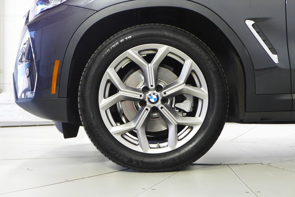 Thumbnail: 2023 BMW X3 - 5