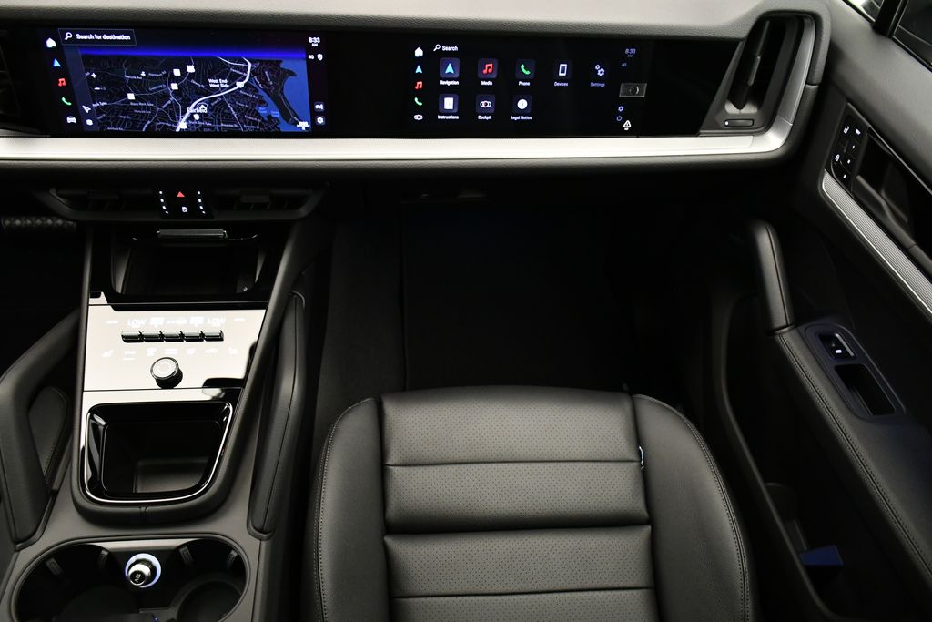 Thumbnail: 2025 Porsche Cayenne - 21