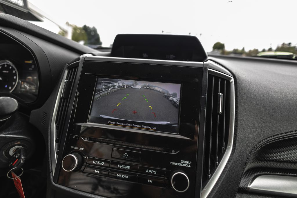 2019 Subaru Forester Premium thumbnail 15