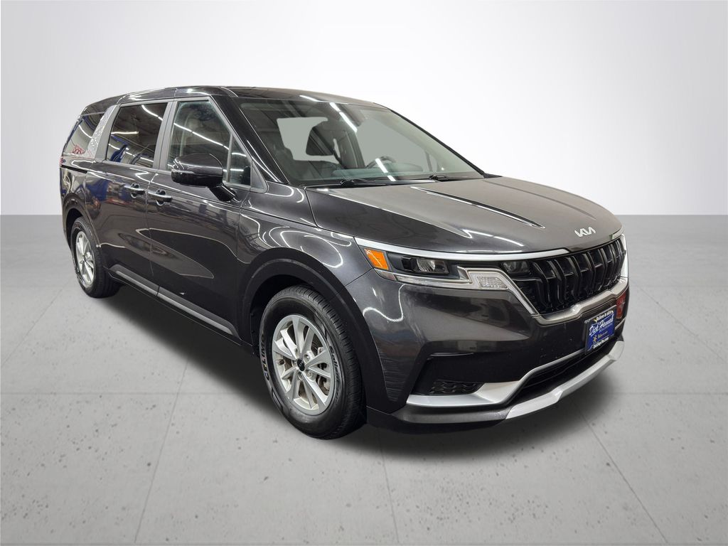 2024 Kia Carnival LX Seat Package