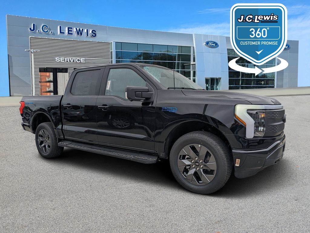 2025 Ford F-150 Lightning Flash
