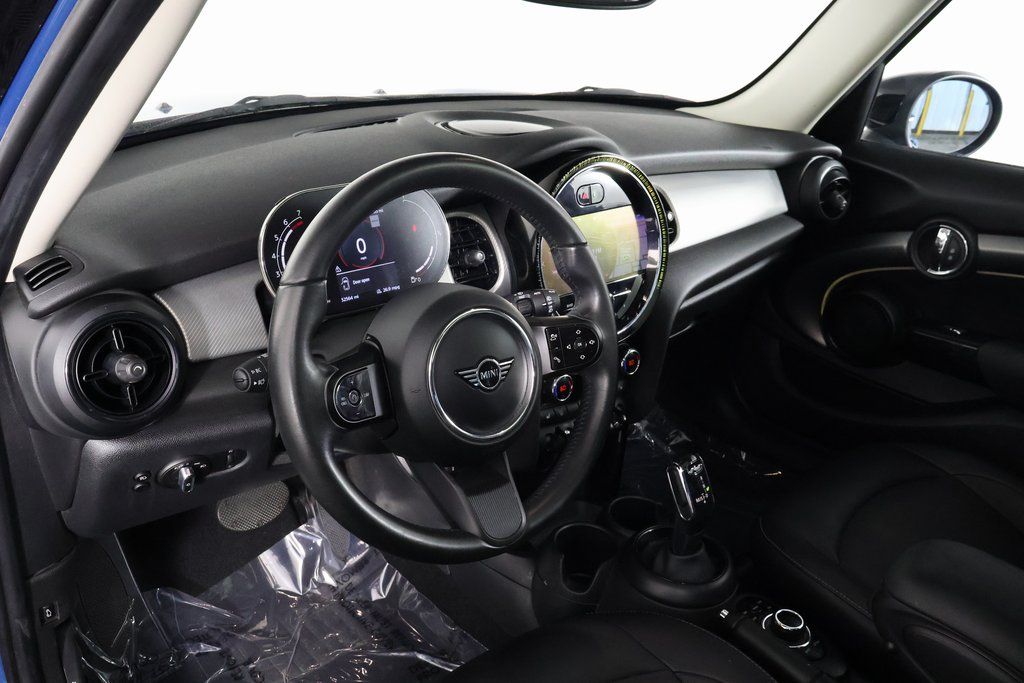 Thumbnail: 2024 MINI Cooper - 7