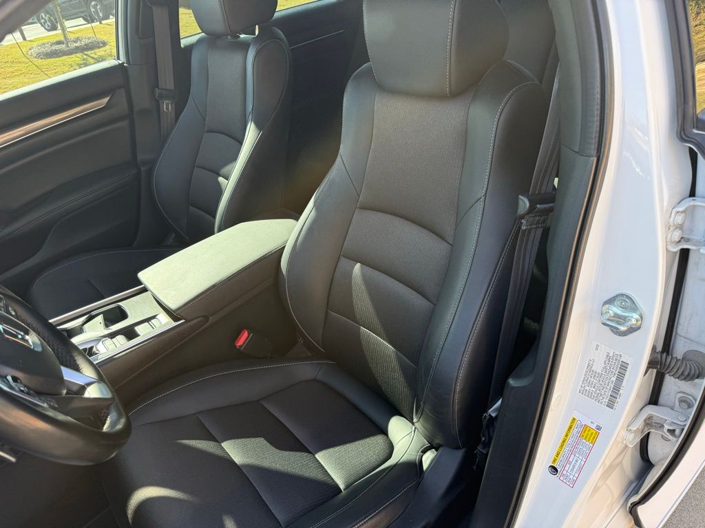 Thumbnail: 2022 Honda Accord - 12