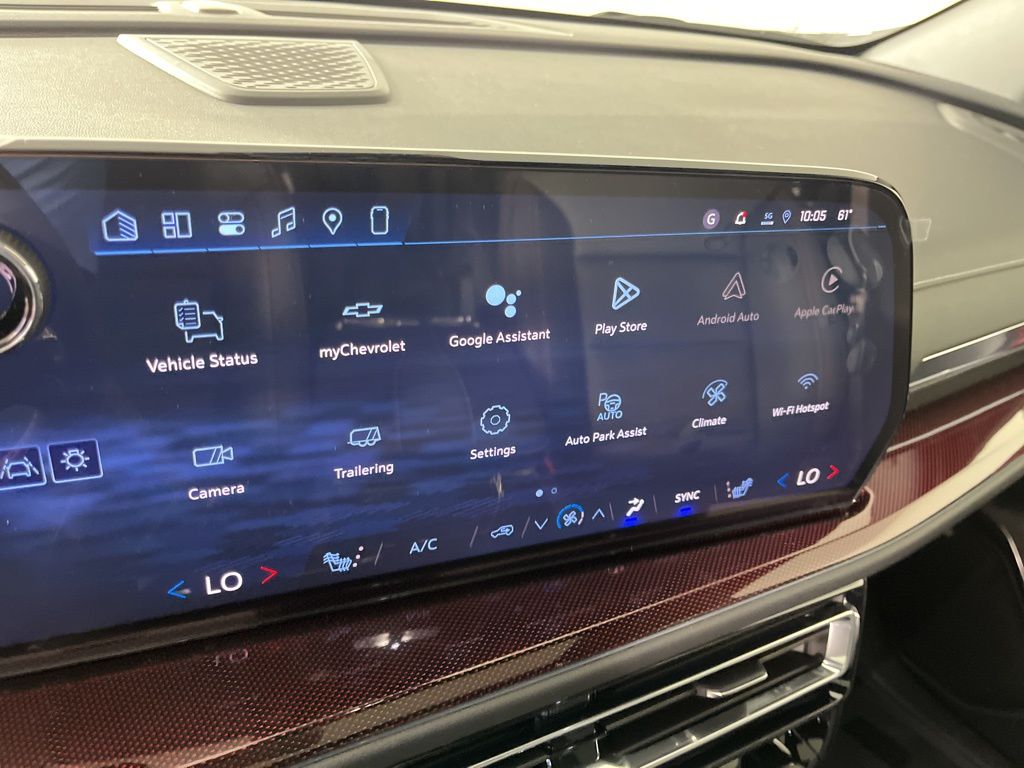 Thumbnail: 2026 Chevrolet Traverse - 32