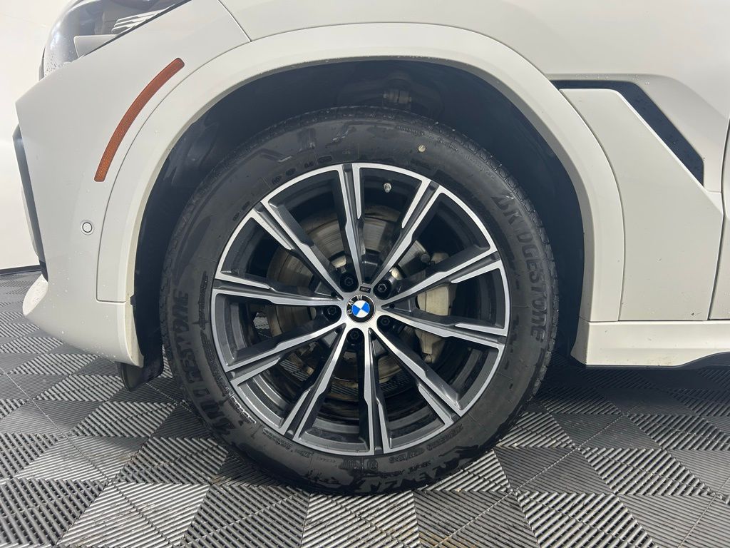 2021 BMW X6 xDrive40i 9