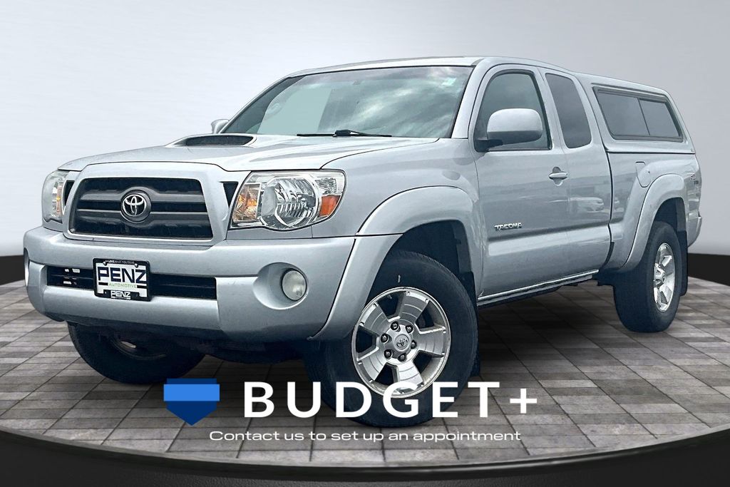 Silver Streak Mica 2010 Toyota Tacoma Pickup Truck Four-Wheel Drive 5-Speed Automatic Overdrive