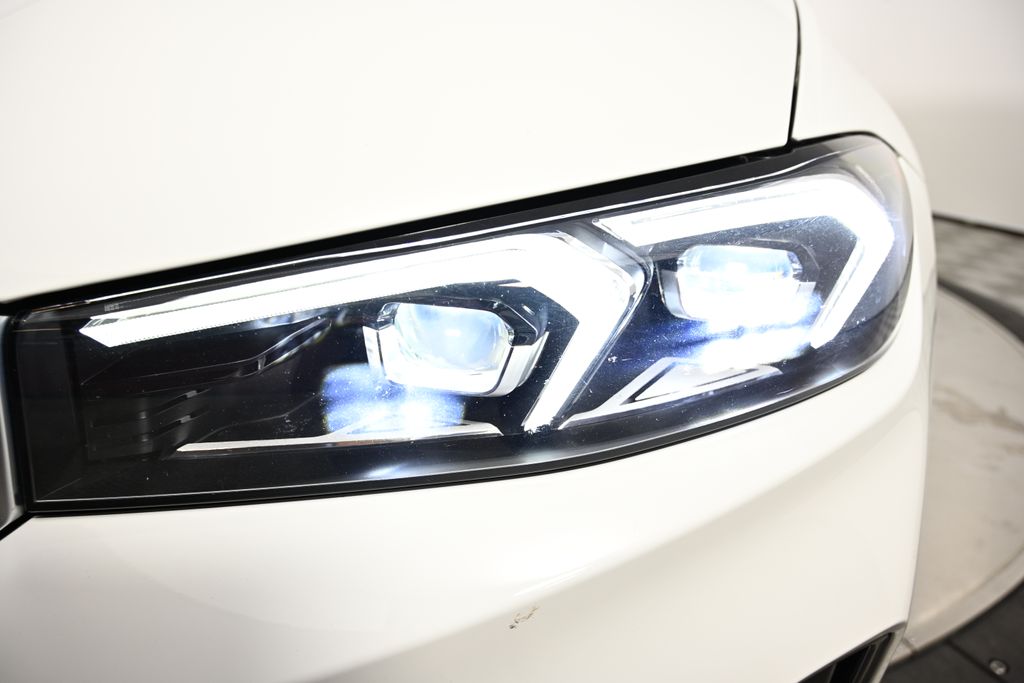 Thumbnail: 2023 BMW 3 Series - 9