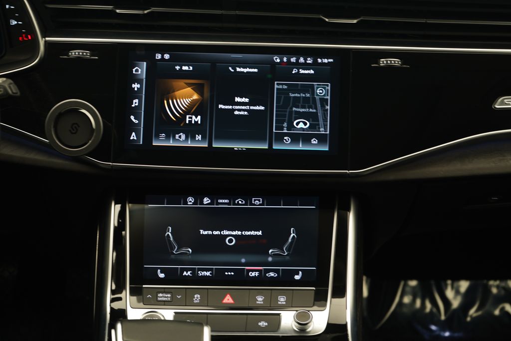 Thumbnail: 2023 Audi Q8 - 11