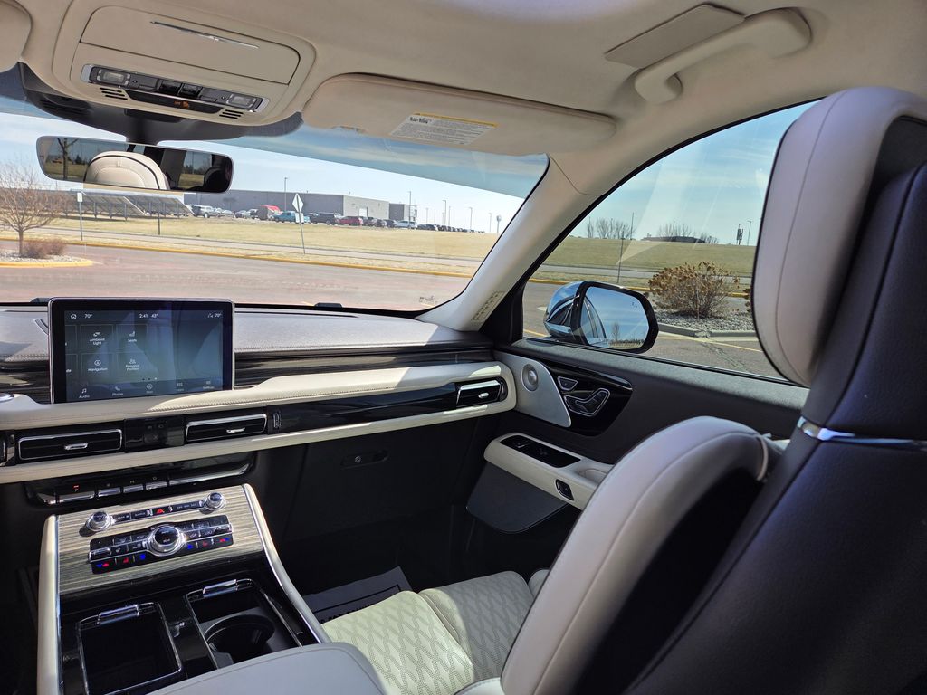 2020 Lincoln Aviator Black Label