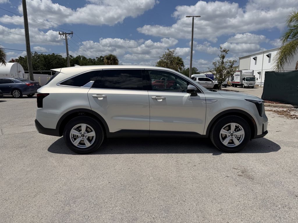 new 2026 Kia Sorento car, priced at $28,853