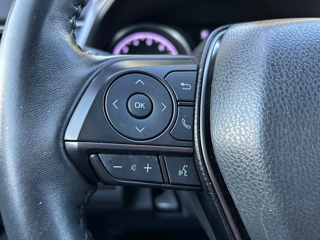 2023 Toyota Camry SE 20